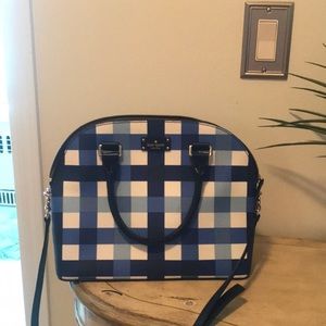 Woman’s pocketbook